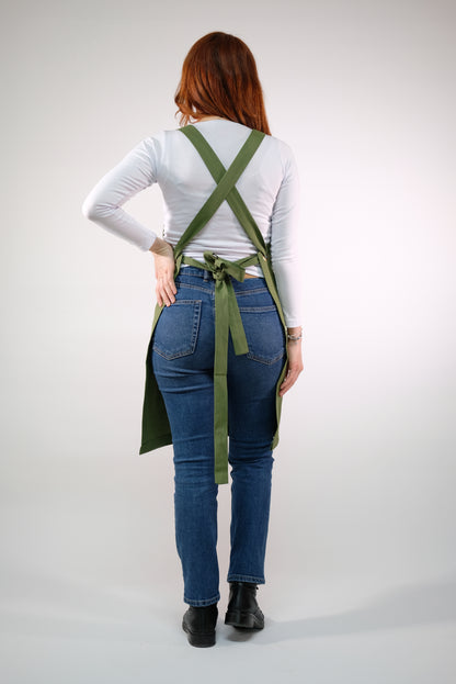minimalist green apron for home chefs