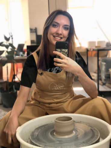 Bionic Finish technology apron mustard color