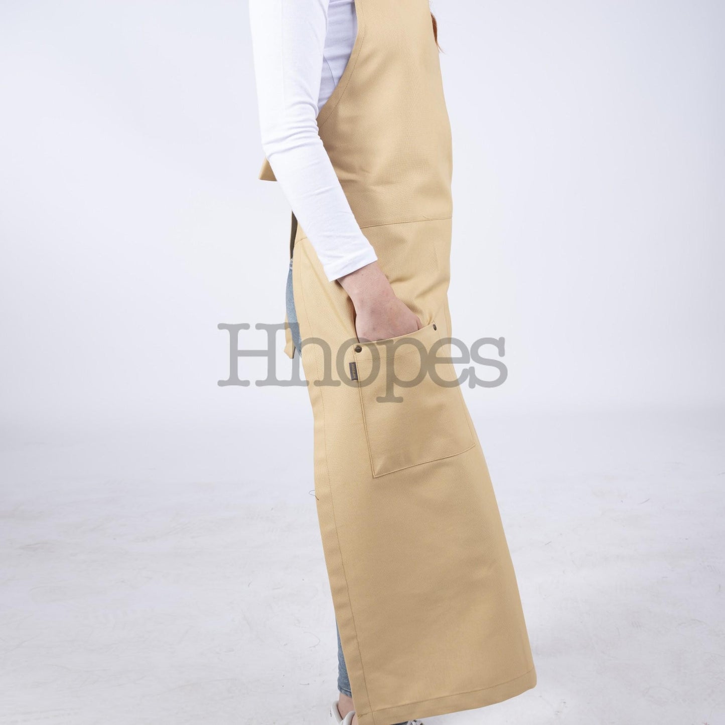 customizable apron for pottery and ceramics